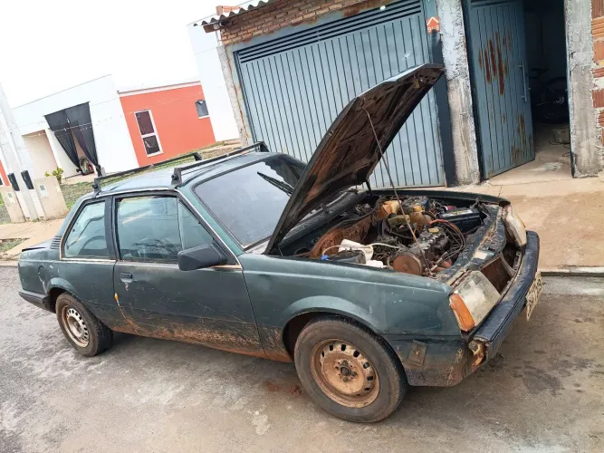 Chevrolet Monza GL 2.0 Efi/sl/l/650/club/barc.2e4p 1989