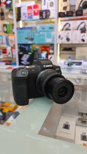 Câmera fotográfica Canon R 