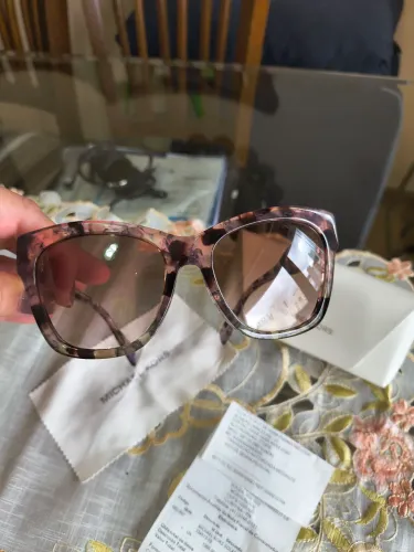 Óculos de sol Michel Kors
