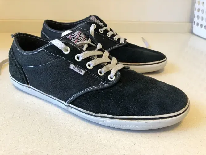 Tênis Vans Atwood Suede Tam. 44
