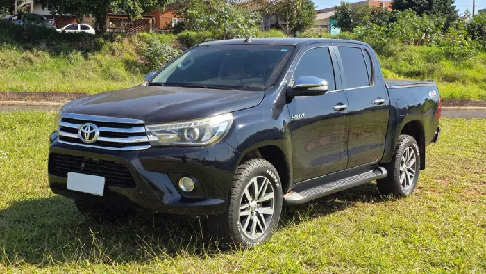 Toyota Hilux CD SRX 4X4 2.8 TDI 16V Diesel Aut. 2016