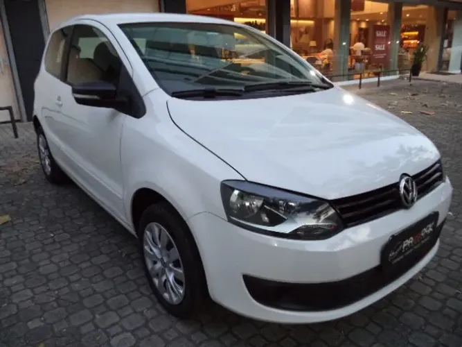 Volkswagen Fox 1.0 MI Total Flex 8V 3P 2013