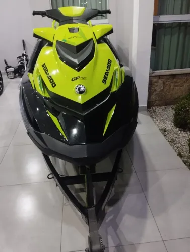 Jet ski GTI 155 SE 2019 novinho !