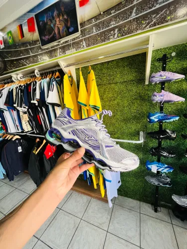 Tênis Mizuno Pro |