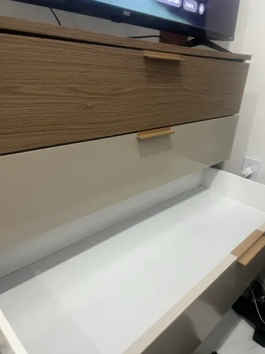 Cômoda com 6 gavetas muito nova - Pra sair rápido!
