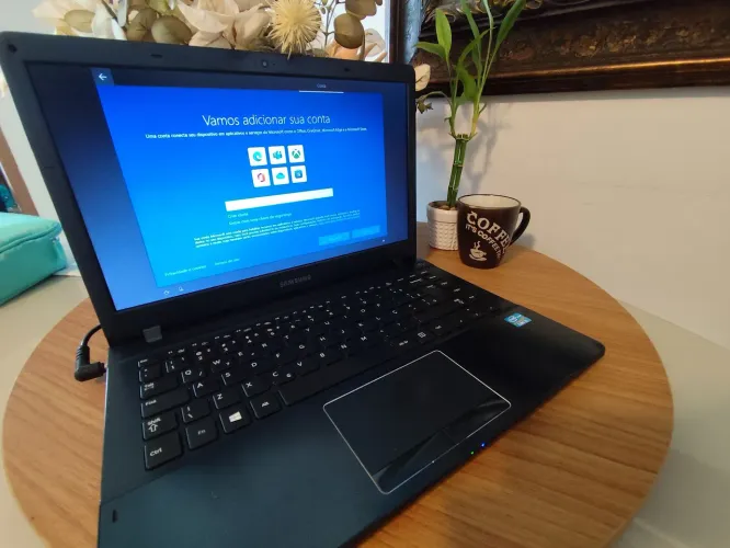 Notebook Samsung NP470R4E | Core i5 | SSD 240GB | Windows 10 Original