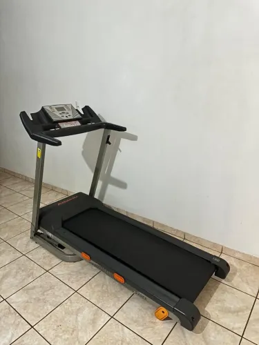 esteira ergométrica athletic