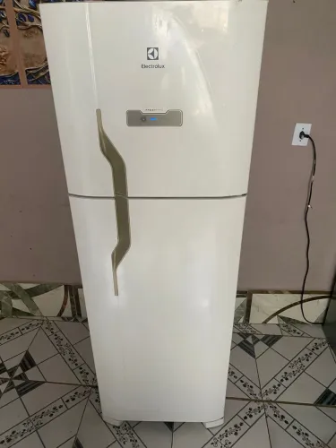 Geladeira Electrolux frost free