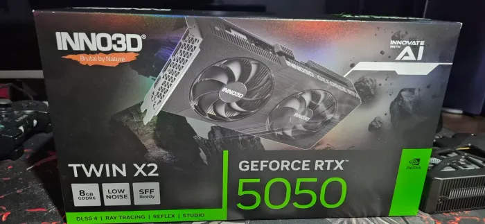 Placa de Vídeo RTX 5050 8GB - Semi Nova