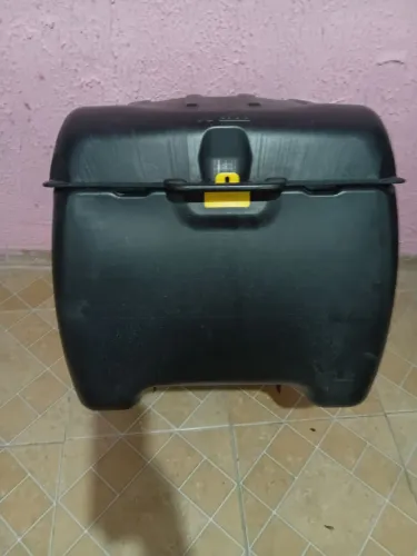 Vendo Bau de 160L com suporte para Yamaha factor a partir de 2019
