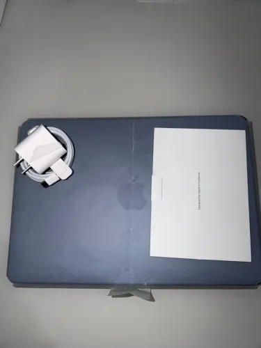 MacBook Neo 256Gb Azul Novo/Nunca Usado