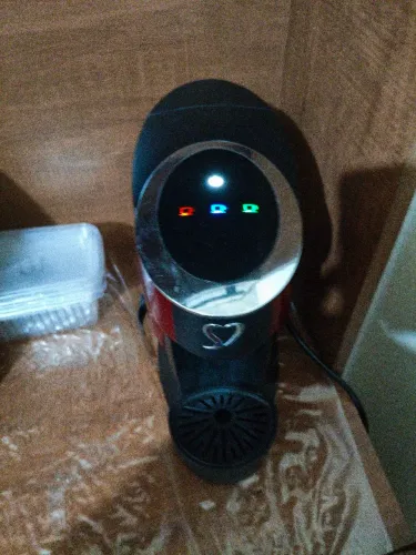 Cafeteira 3 corações cápsulas 