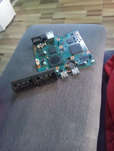 Placa mãe PlayStation 2 leia descrição