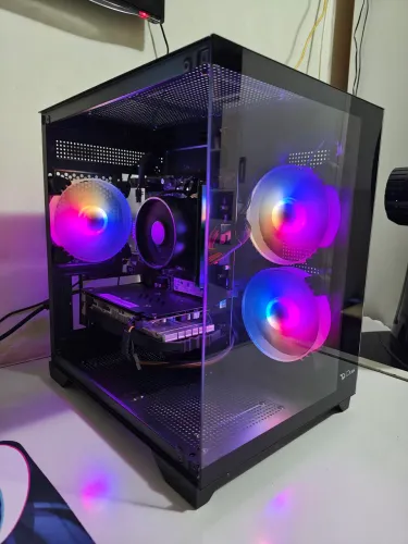 Vendo/Troco Pc Gamer Ryzen 5, RX580 8gb, 16gbRam, SSD 256gb NVME, Corsair CX600W