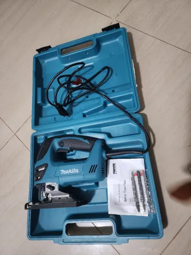 Serra Tico Tico Profissional Makita 220v 720W Nova/Sem uso (ENVIO PARA TODO O BRASIL) 