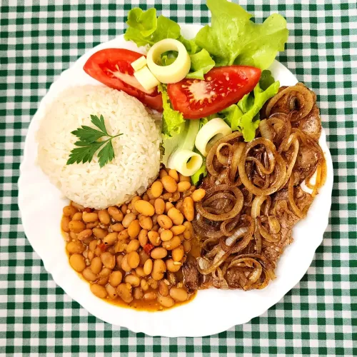 COMIDA CASEIRA - PRATOS DO DIA A DIA