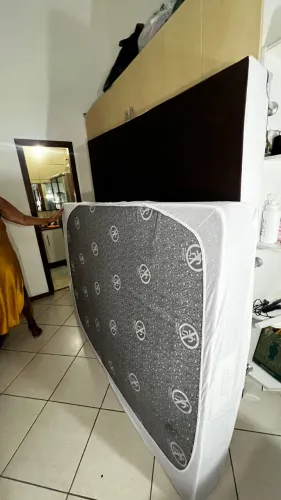 Vendo Cama Box Casal 