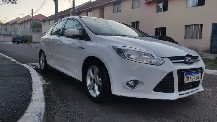Ford Focus Sedan 1.6/1.6 Flex 8v/16v 4P Mec. 2014