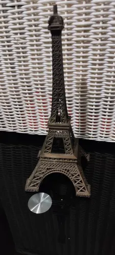 Miniatura da Torre Eiffel - 25 cm