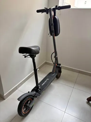 Vendo scooter praticamente nova