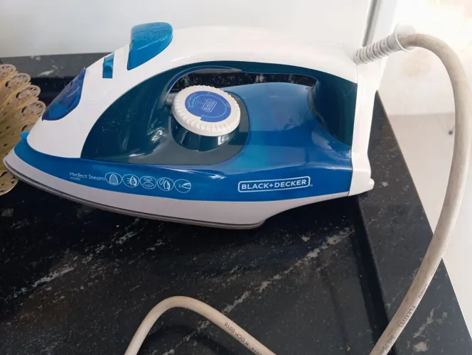 Ferro de passar Black+Decker