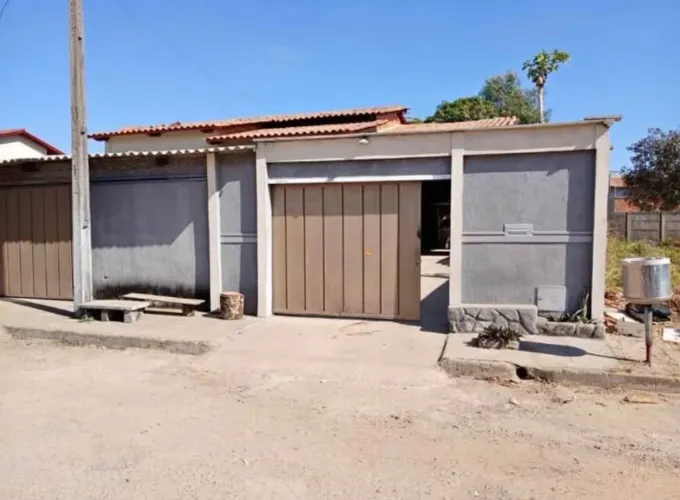 SERRA SEDE CASA A VENDA 