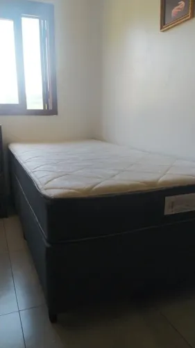 Cama box e Colchão de Solteiro