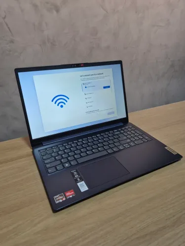 Vendo Notebook Lenovo Ryzen 5