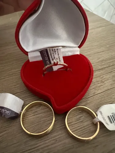 Conjunto de Alianças Romanel (19 e 24)