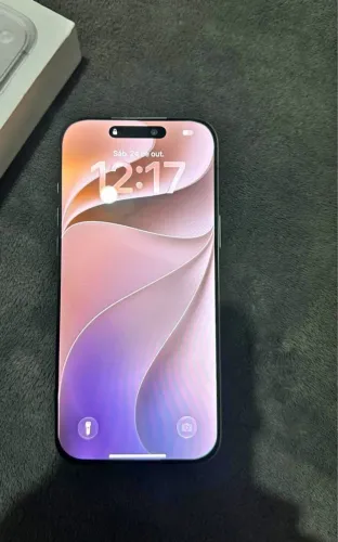 IPHONE 17 PRO MAX (USADO)