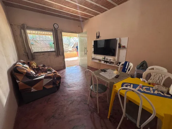 Casa estilo chácara. Em juatuba 