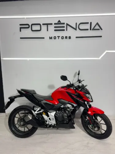 CB 300F ABS Financiamento sem entrada 