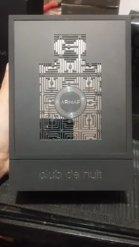 Perfume Árabe Club de Nuit interese Man Parfum LIMITED EDITION 100ML