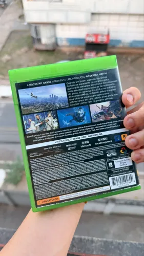 Vendo mídia física GTA 5 (para buscar, ou entrega via Uber) utilizado só uma vez
