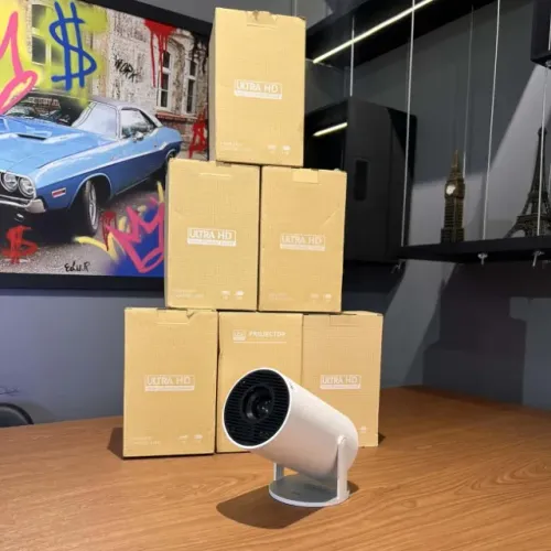 Projetor Smart HY300 com Android Integrado | 150" | HDMI, USB, Bluetooth | Novo na Caixa P