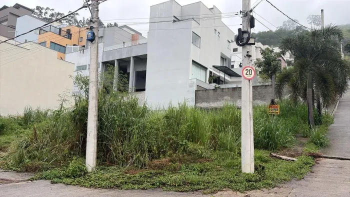 Terreno ao lado do shopping da pedreira Nova Iguaçu 
