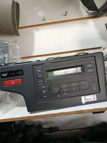 Rádio original Honda city usado