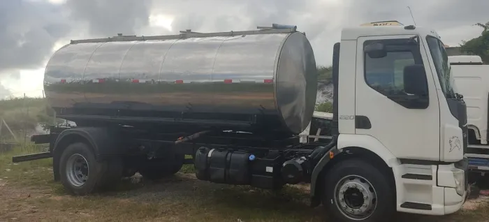 Vendo tanque inox 11 mil litros