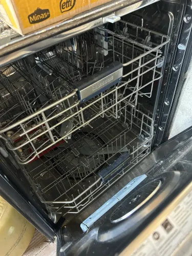 Lavadora de pratos embutir Samsung