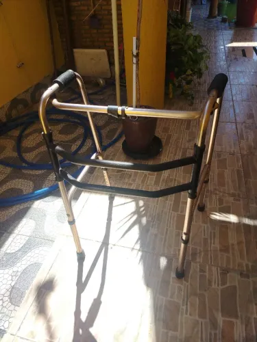 Andador