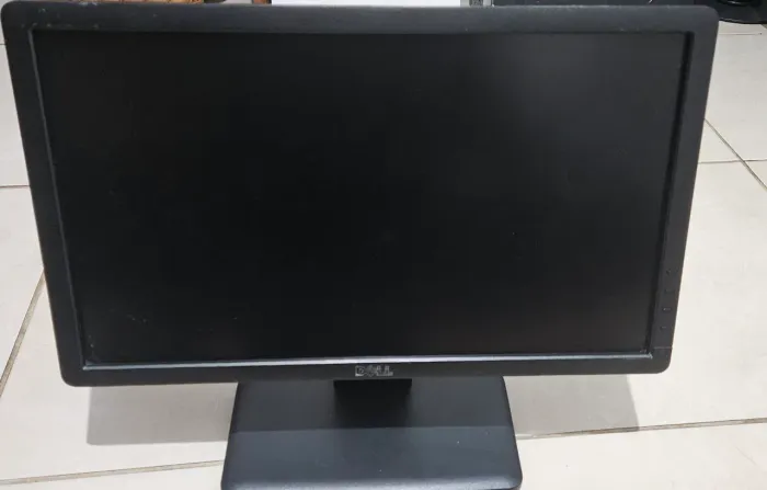 Monitor Dell 18.5" LED Widescreen E1912Hc ? Perfeito Estado (VGA / Bivolt)