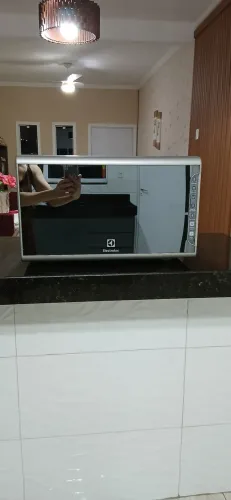 Micro-ondas Electrolux Espelhado 31 litros