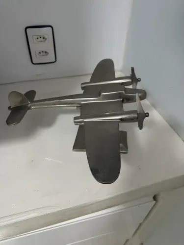 Avião para decoração 