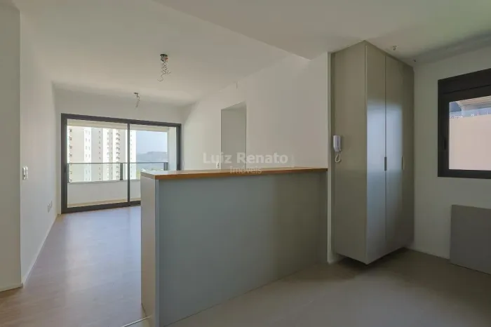 Apartamento de 2 Quartos com 2 suites no Vila da Serra