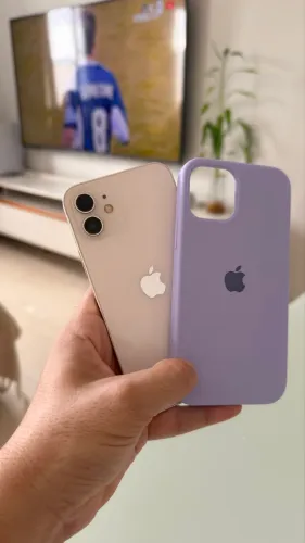 iPhone 12 128GB com carregador e capa