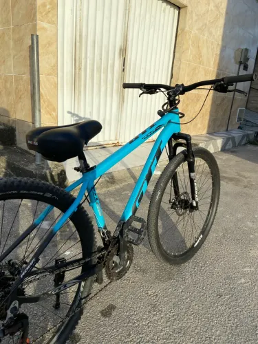 Duas Bicicletas Aro 29 GTI Roma - pra vender logo (aceito proposta)