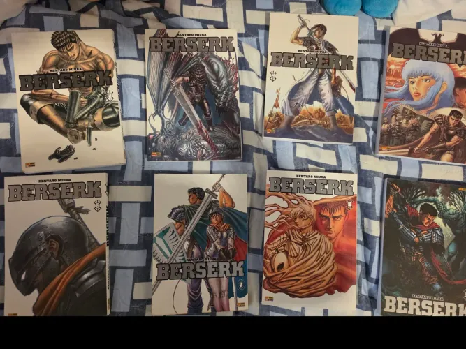 Mangá Berserk / Volumes 2 ao 9