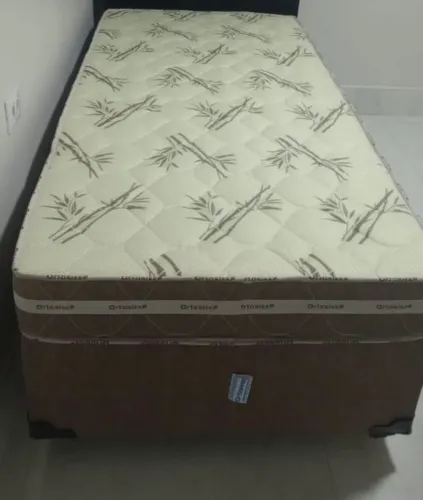 Colchão espuma D33 + Base box Conj. Solteiro 88x188 só 649,00