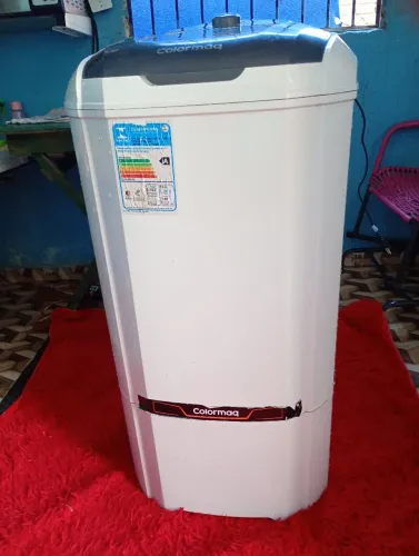 Vendo tanquinho 15 kg da Colormaq, tudo funcionando