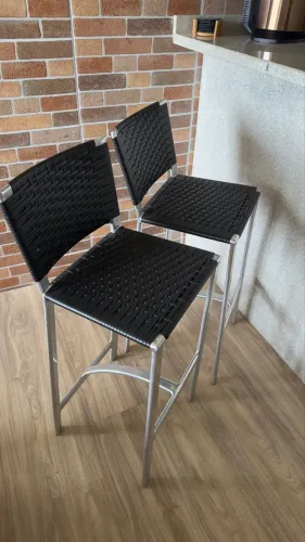 Par de Banquetas treliçadas